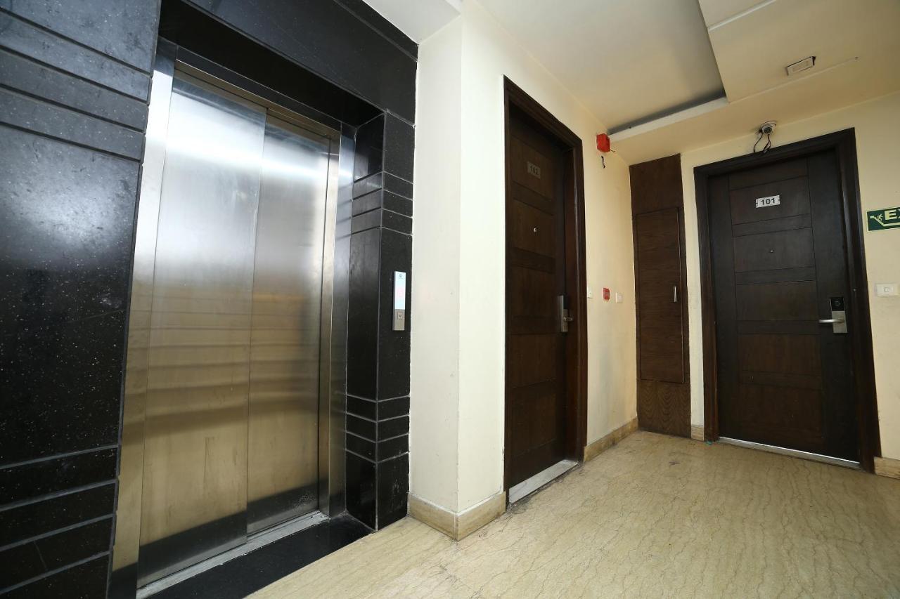 Oyo 11150 Hotel Jmd Rooms Нью-Дели Экстерьер фото