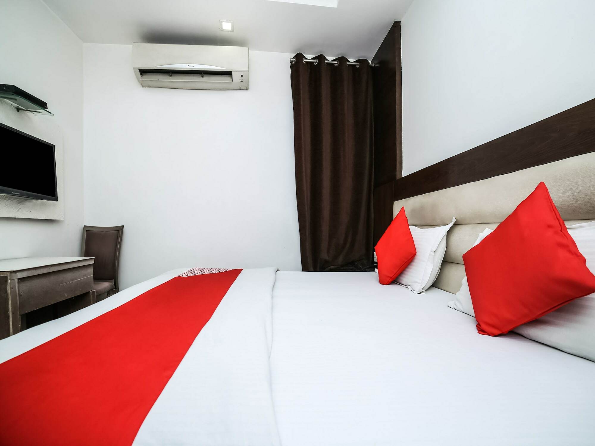 Oyo 11150 Hotel Jmd Rooms Нью-Дели Экстерьер фото